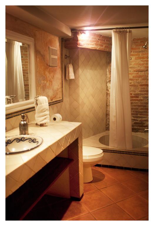 Hotel Meson De Maria